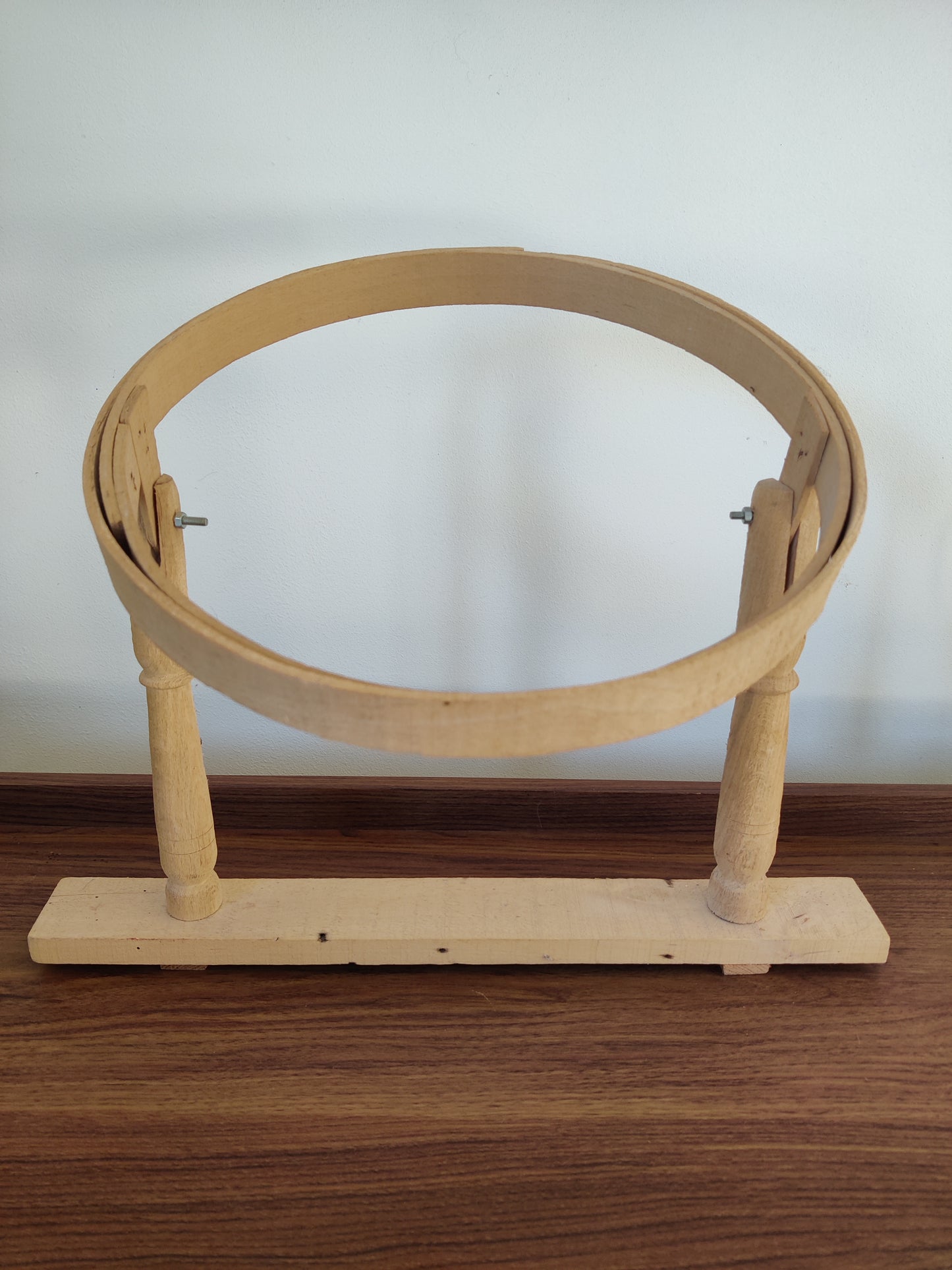 Métier à broder - Tambour à broder de table avec socle