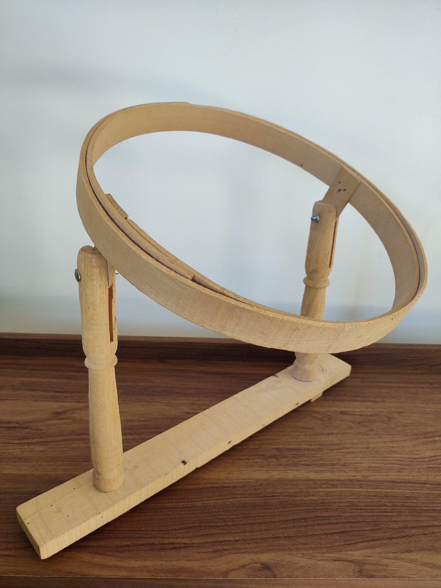 Métier à broder - Tambour à broder de table avec socle