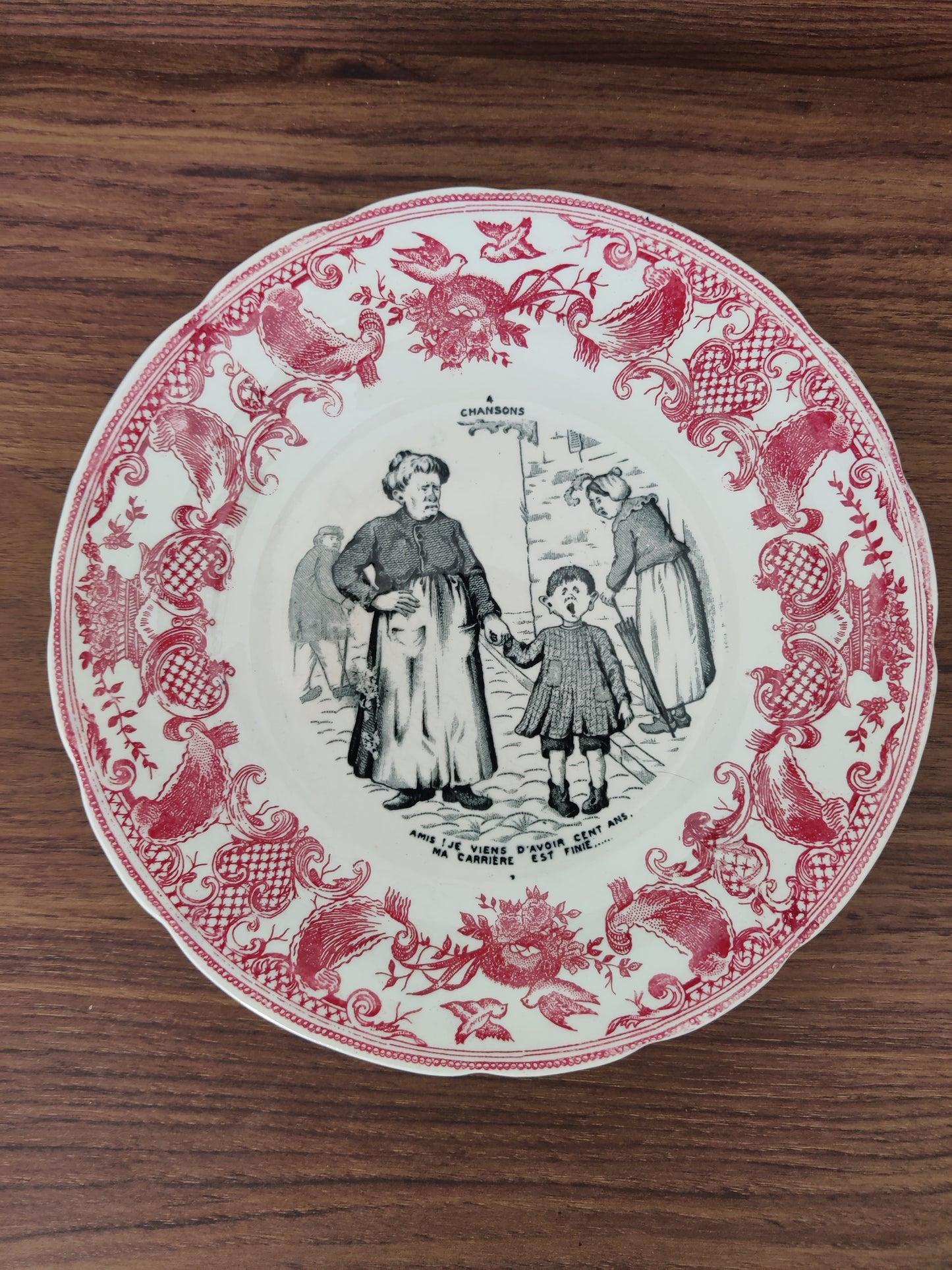 Assiettes en porcelaine de Gien