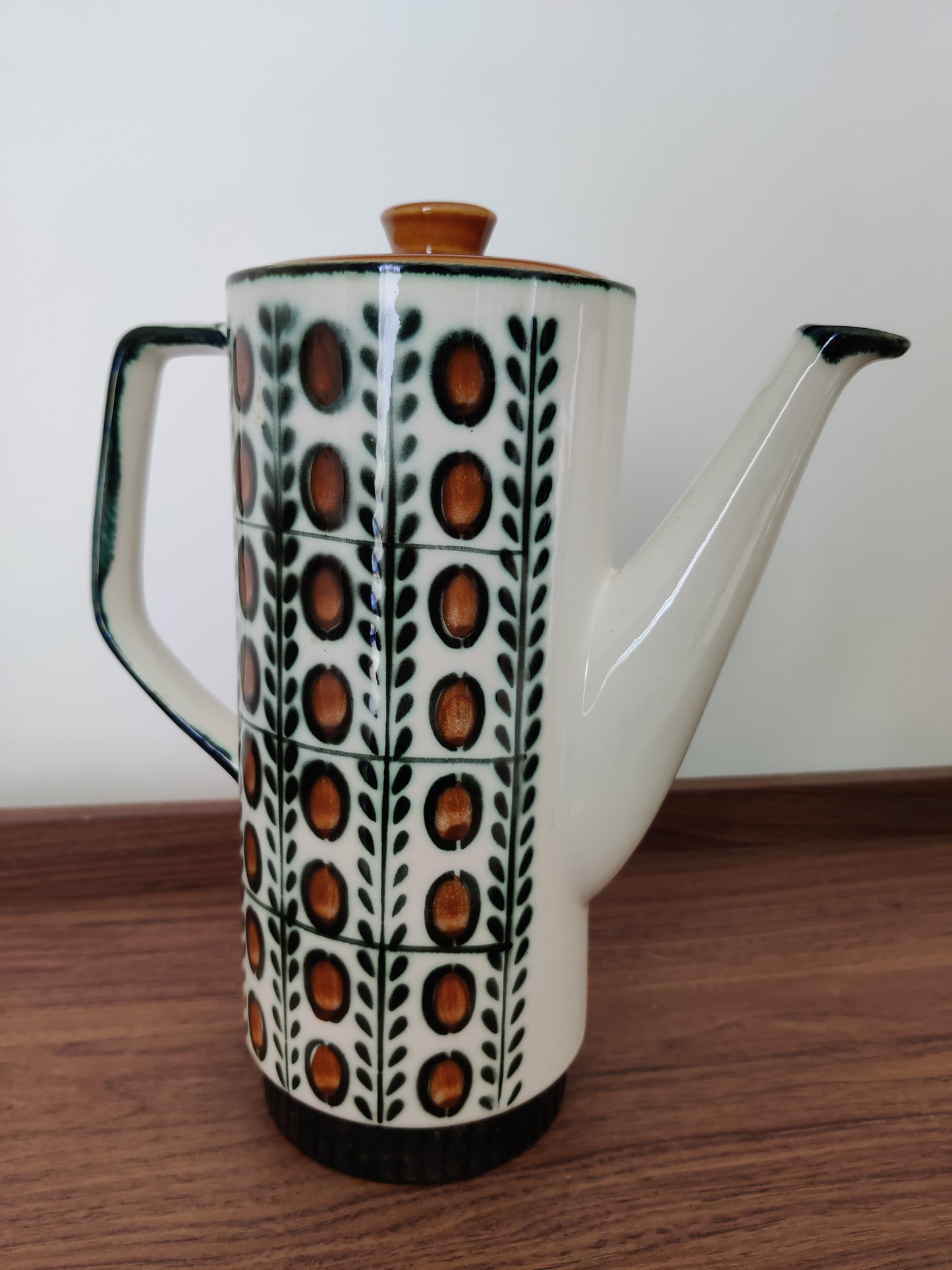 Théière, cafetière Boch La Louvière, année 60, modèle NOIX