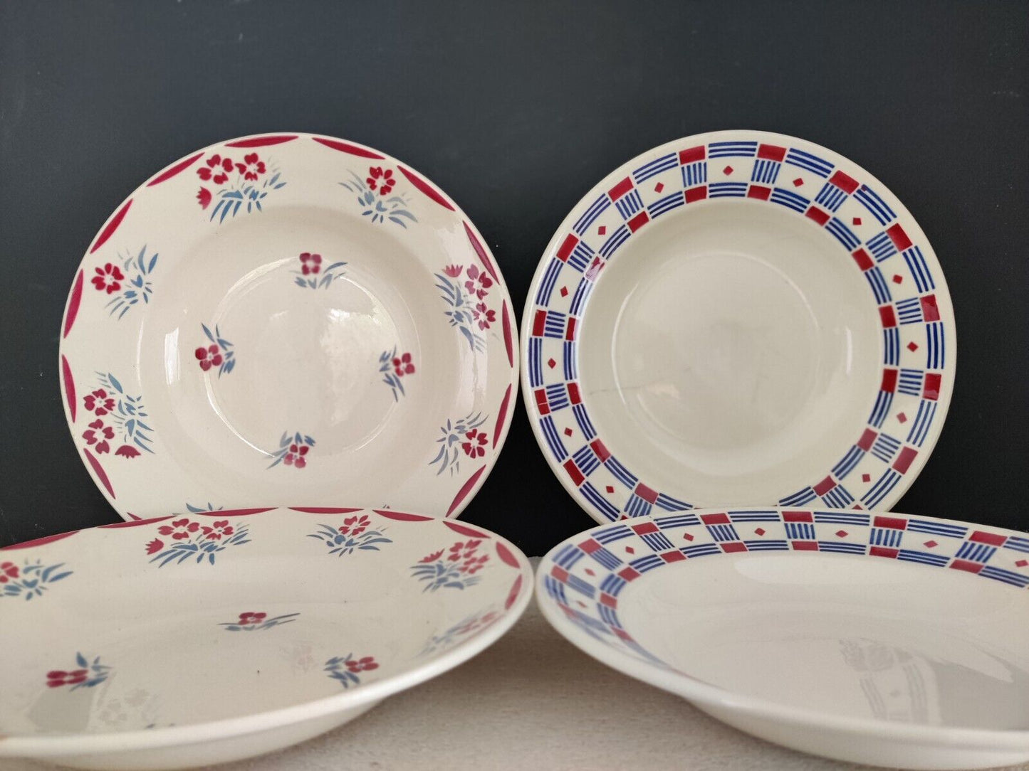 Assiettes creuses en porcelaine, vintage